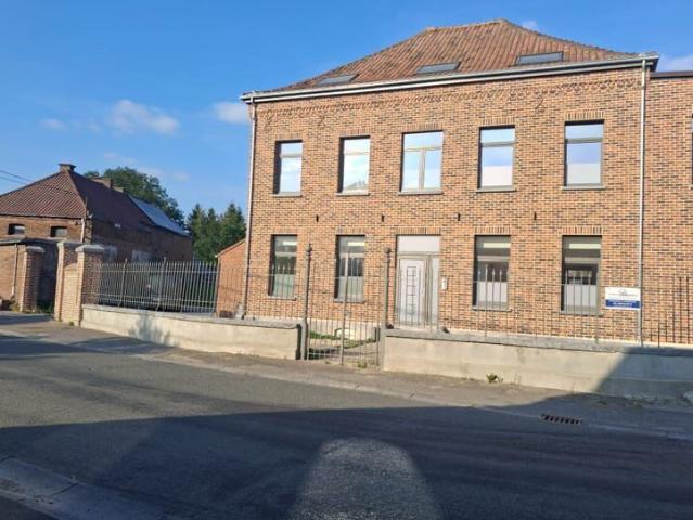Maison location à Ladeuze, Wallonie