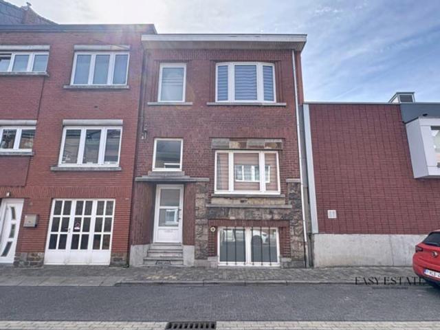 Maison location à Saint-nicolas, Wallonie