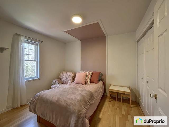 House for sale in Magog