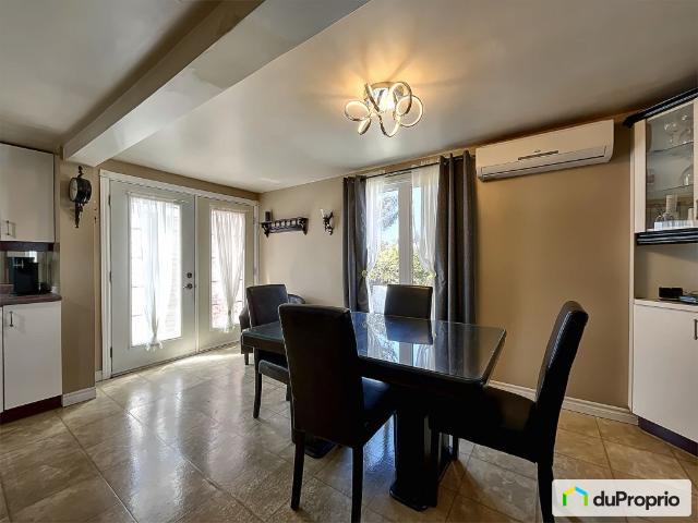 House for sale in Saint-romuald