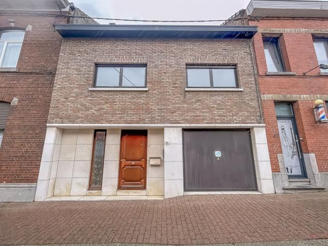 Maison location à Bois-d'Haine, Manage