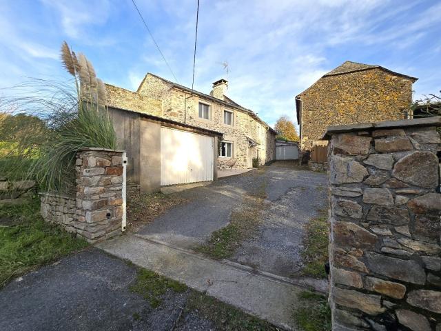 Maison vente à Millau, Salmiech