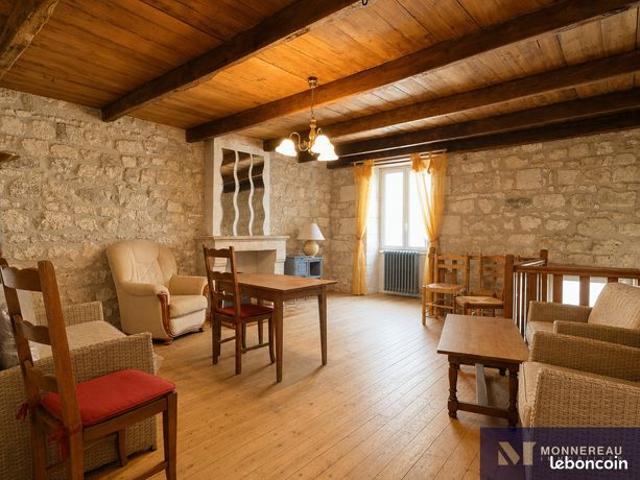 Maison vente à Nontron, La Rochebeaucourt-et-argentine