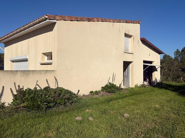 Maison vente à Le Pontet, Eyrans