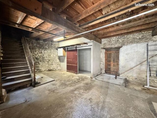 Maison vente à Agen, Astaffort