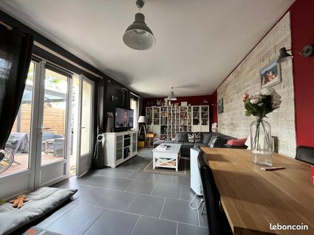 Maison vente à Mantes-la-Jolie, Orvilliers