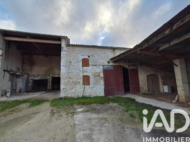 Maison vente à Cognac, Auge-saint-médard