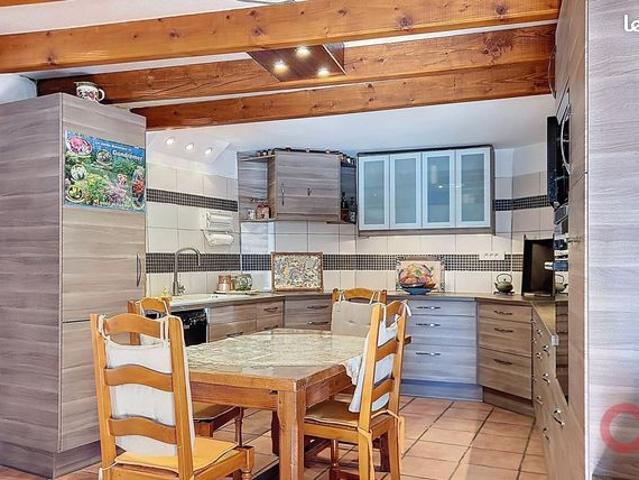 Maison vente à Prades, Estoher
