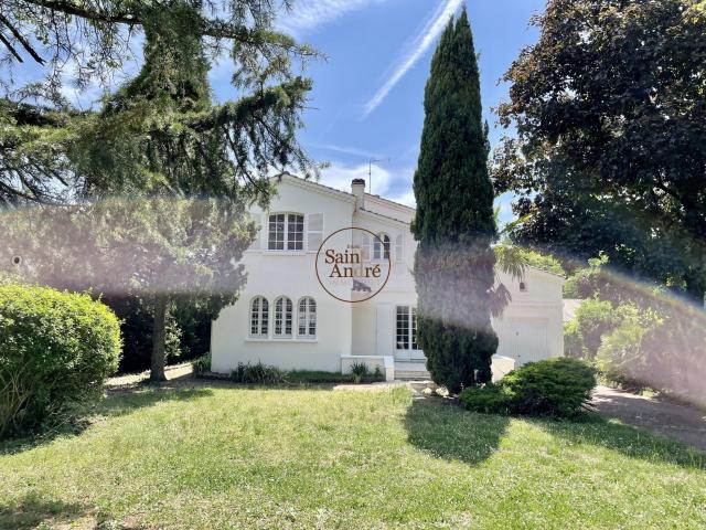 Maison vente à Angoulême, Aignes-et-puypéroux