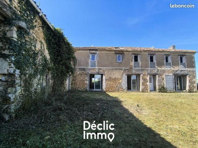 Maison vente à Parthenay, Assais-les-jumeaux