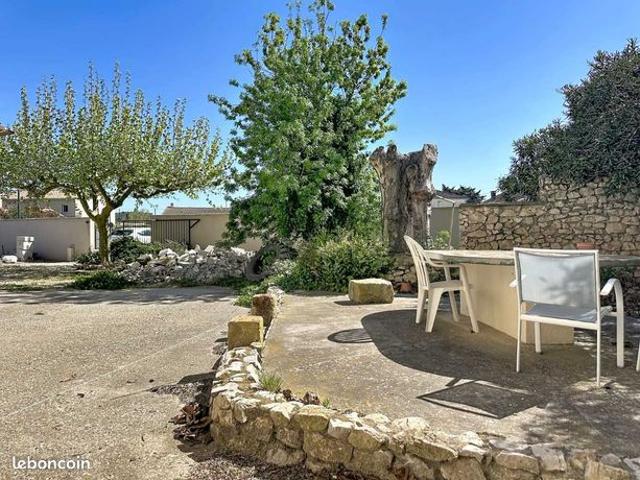 Maison vente à Arles, La Salle Les Alpes