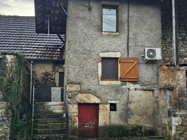 Maison vente à Belley, Peyrieu
