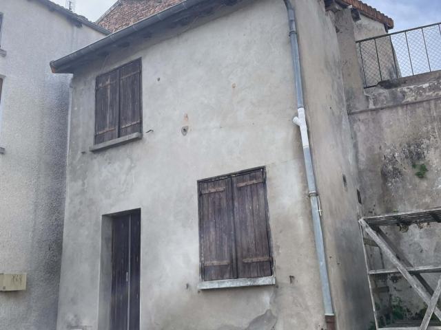 Maison vente à Roanne, Saint-martin-d'estréaux