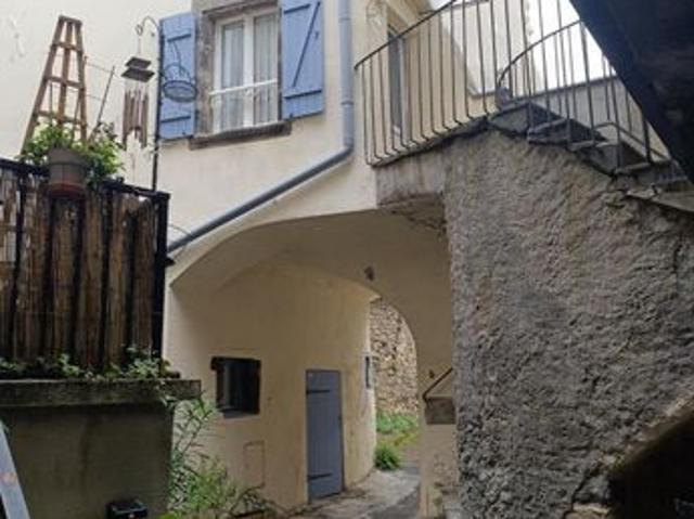 Maison vente à Clermont-Ferrand, Ceyrat