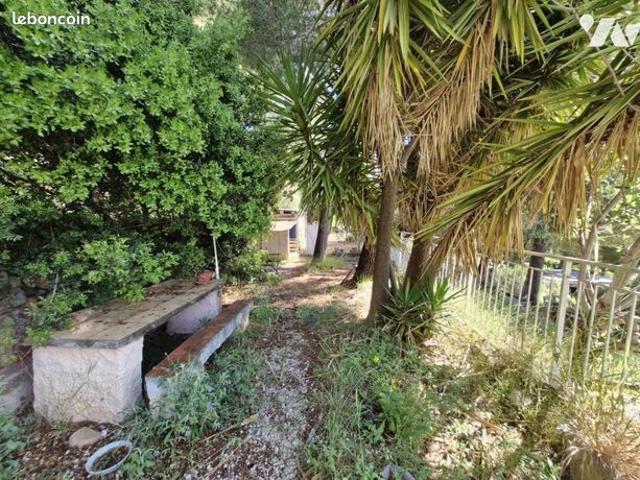 Maison vente à Arrondissement de Toulon, Le Revest-les-eaux