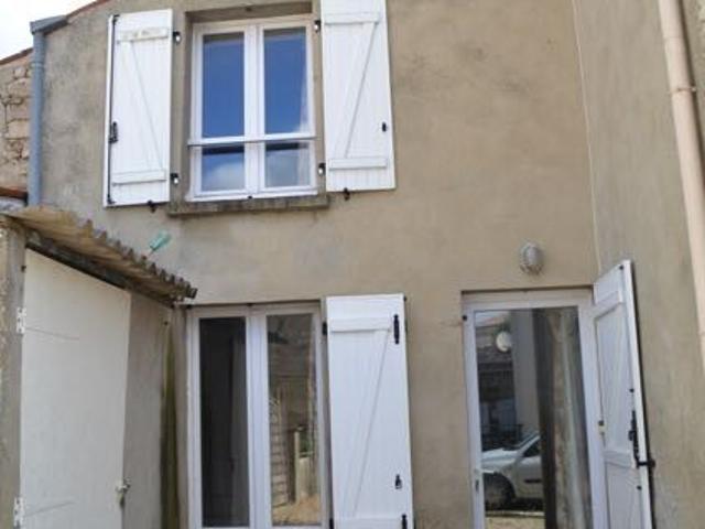 Maison location à Fontenay-le-Comte, Sainte-hermine