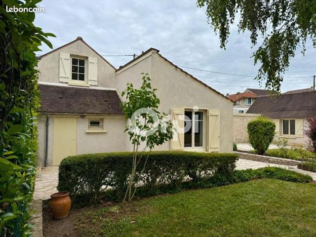 Maison vente à Fontainebleau, Île-de-France