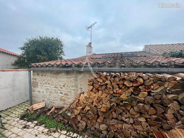 Maison vente à Les Sables-d'Olonne, Saint-hilaire-la-forêt