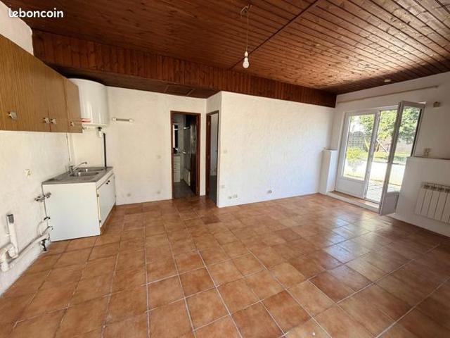 Maison vente à Saintes, Cozes