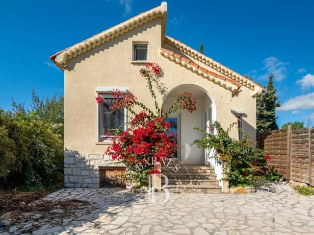 Maison vente à Marseille, Cassis