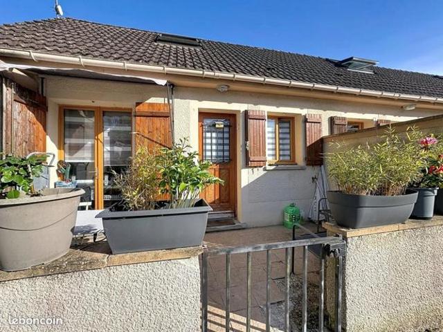 Maison vente à Dreux, Favières