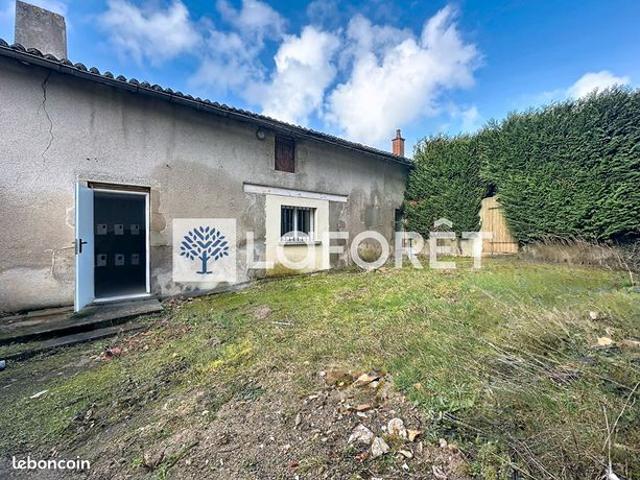 Maison vente à Bressuire, Chiché