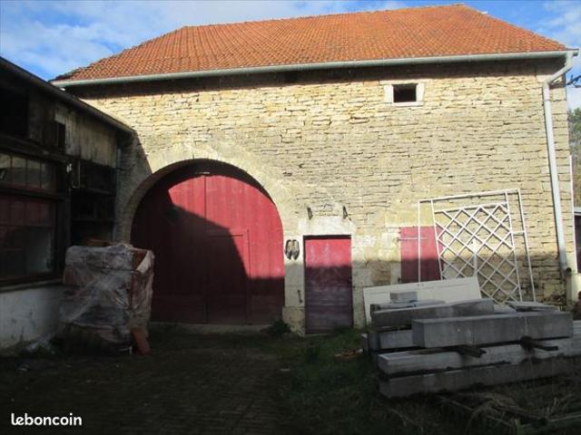 Maison vente à Vesoul, Combeaufontaine