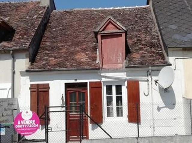 Maison vente à Saint-Amand-Montrond, Menetou-couture