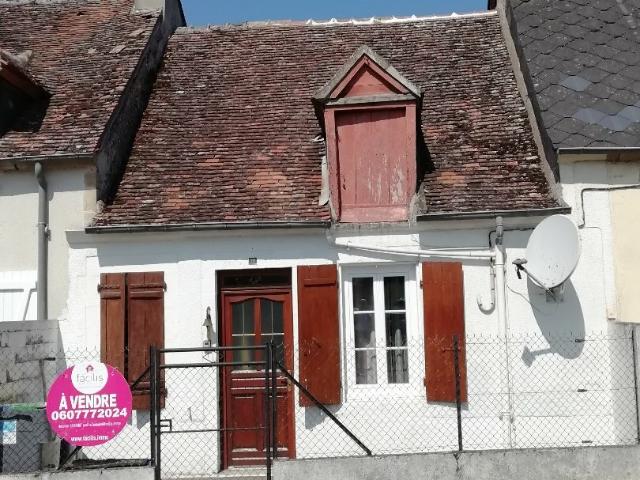 Maison vente à Saint-Amand-Montrond, Menetou-couture