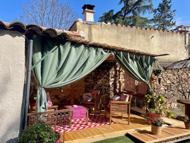 Maison location à Céret, Caixas