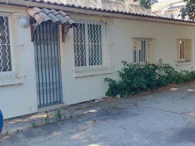Maison vente à Nîmes, Pont-saint-esprit