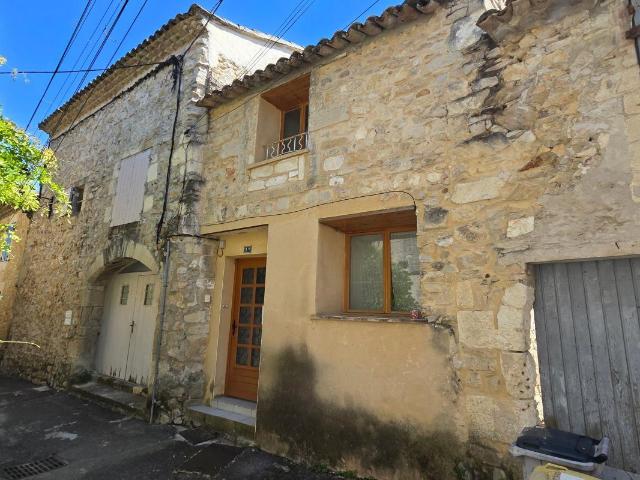 Maison vente à Nîmes, Saze