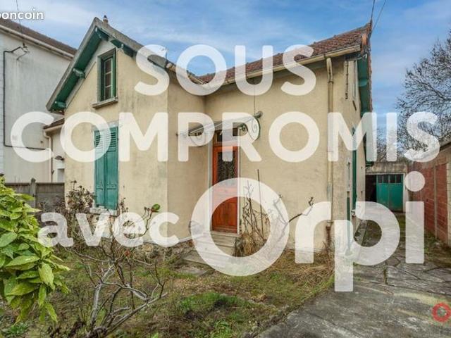 Maison vente à Palaiseau, Sainte-geneviève-des-bois