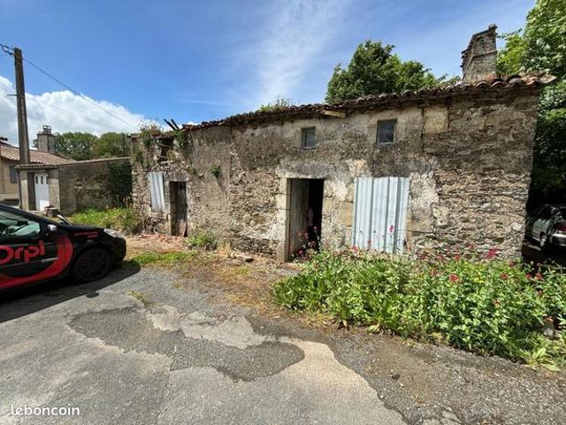 Maison vente à Parthenay, Saint-maixent-de-beugné
