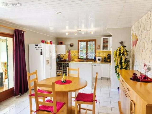 Maison vente à Brignoles, Varages