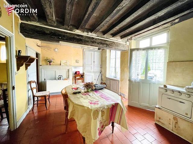 Maison vente à Auxerre, Saint-sauveur-en-puisaye