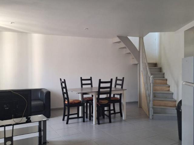Maison location à Jonzac, Pons
