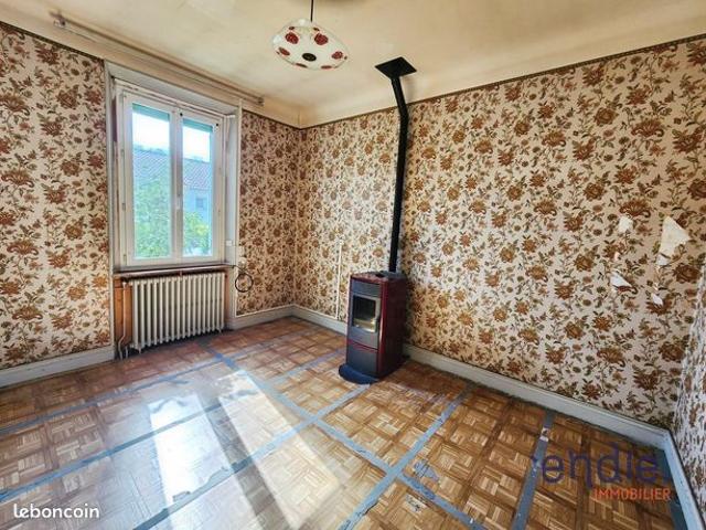 Maison vente à Montluçon, Commentry