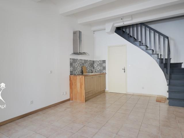 Maison location à Nîmes, Saint-laurent-d'aigouze