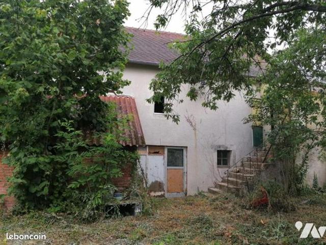 Maison vente à Loches, Chambon