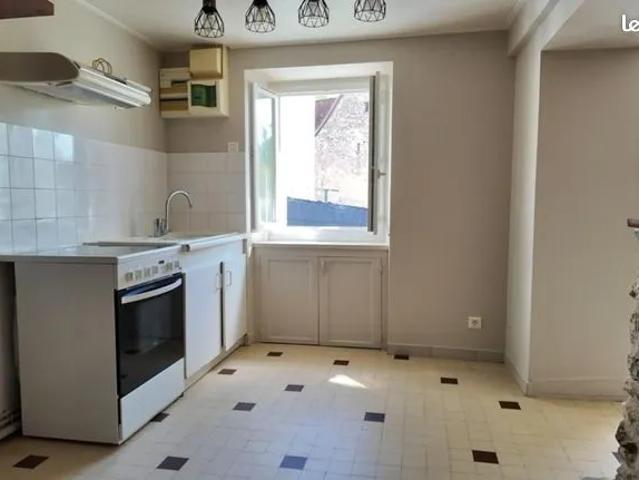 Maison location à Bué, Cher