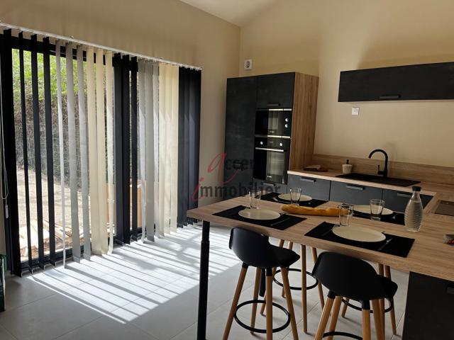 Maison vente à Lotissement la Garenne, Mollégès