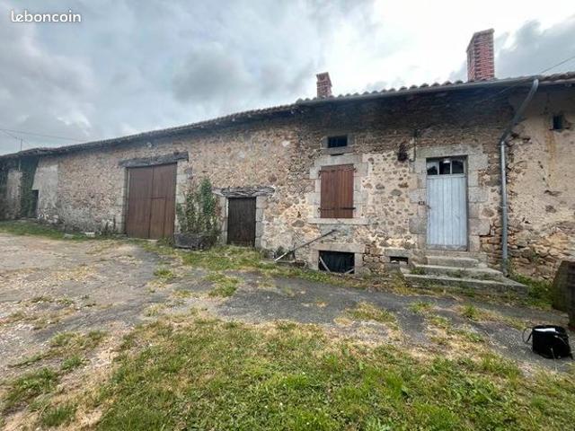 Maison vente à Nontron, Etouars
