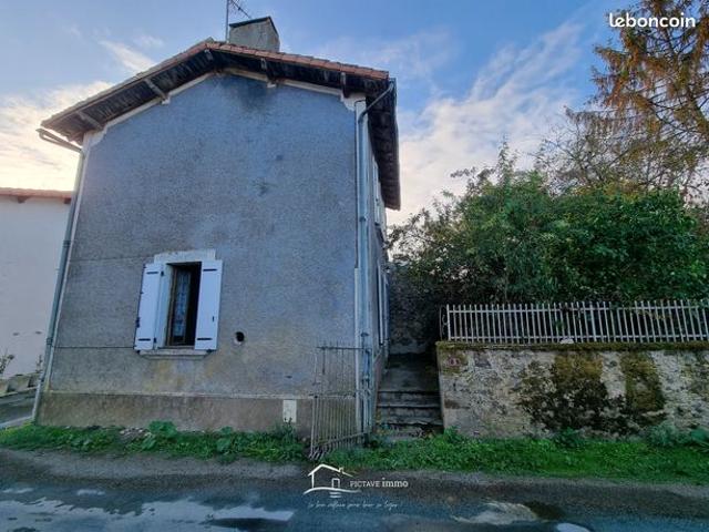 Maison vente à Parthenay, Saint-germier