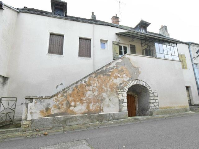 Maison vente à Chalon-sur-Saône, Givry