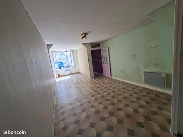 Maison vente à Saintes