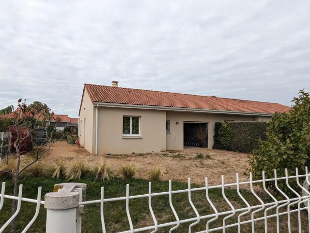 Maison location à Pessat-Villeneuve, Puy-de-Dôme