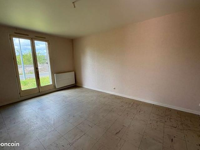 Maison vente à Champigny-sur-Veude, Indre-et-Loire