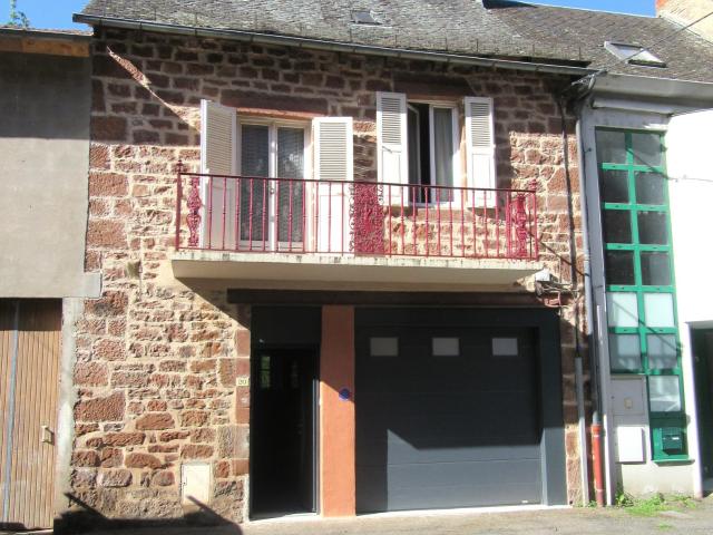 Maison vente à Les Loyes, Marcillac-Vallon