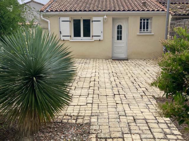 Maison location à Lesparre-Médoc, Saint-estèphe